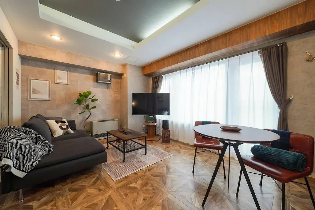 Dynasty Palace 9F Sapporo 0*,  Japonya